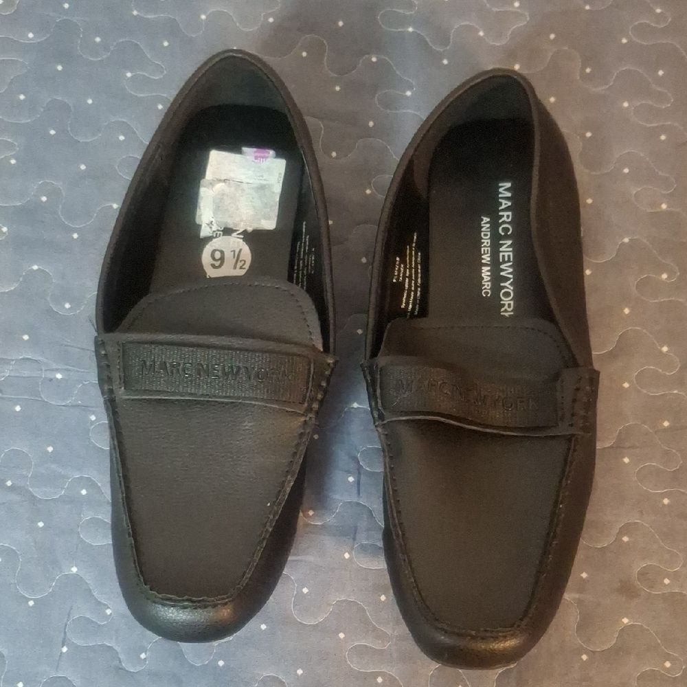 Marc New York Men's Black Tanner Loafers size 9.5